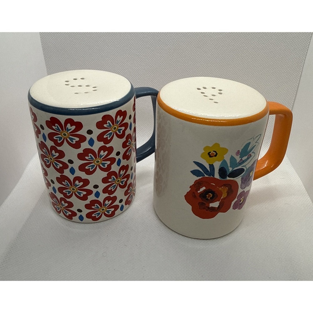 Pioneer Woman Rangetop Salt & Pepper Shaker Set Flea‎ Market Stoneware D-Handle